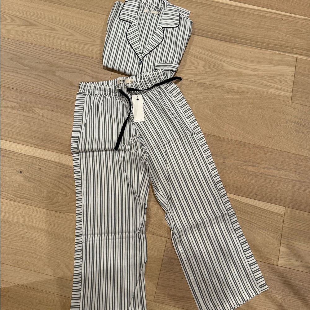 UGG KIDS White and Black Striped Pajama Set